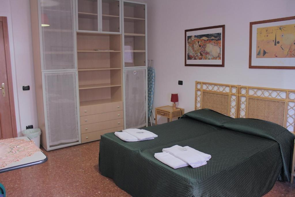 Aparthotel Tourist House Roma Zimmer foto
