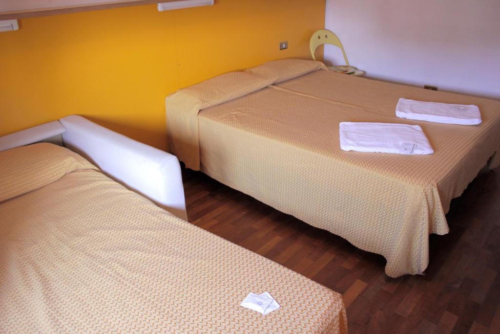 Aparthotel Tourist House Roma Zimmer foto